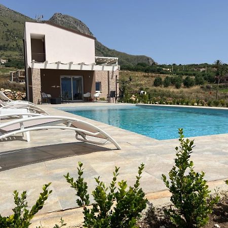 Villa MiRò, stupenda villa con piscina privata Castellammare del Golfo Esterno foto