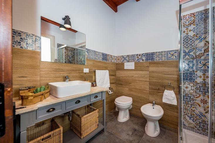 Villa MiRò, stupenda villa con piscina privata Castellammare del Golfo Esterno foto