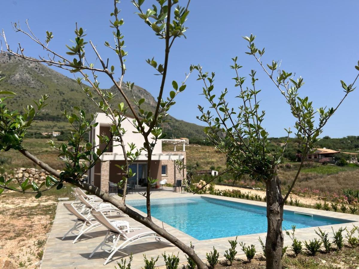 Villa MiRò, stupenda villa con piscina privata Castellammare del Golfo Esterno foto