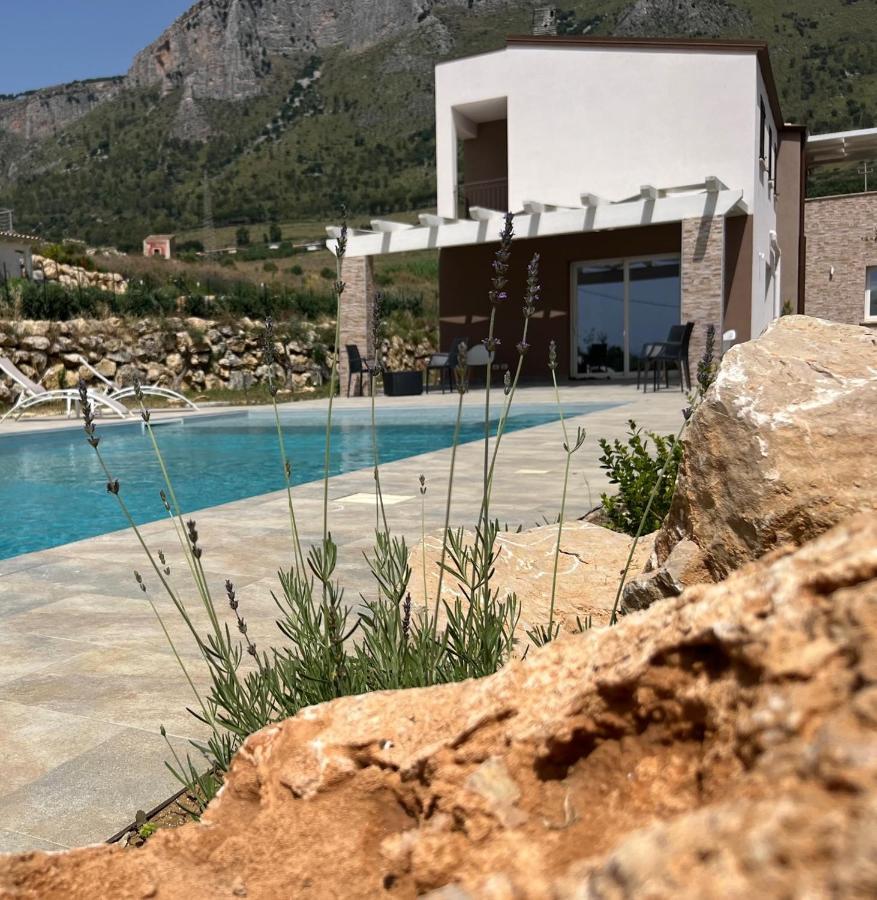 Villa MiRò, stupenda villa con piscina privata Castellammare del Golfo Esterno foto